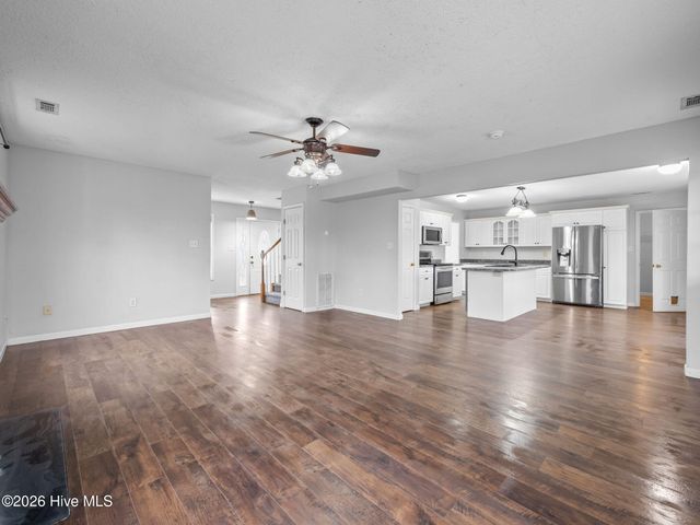 1424 Belgrade Swansboro Road, Maysville, NC 28555