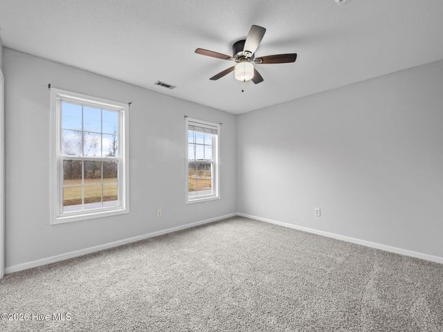 1424 Belgrade Swansboro Road, Maysville, NC 28555