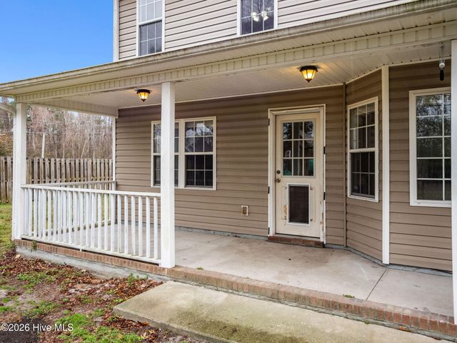 1424 Belgrade Swansboro Road, Maysville, NC 28555