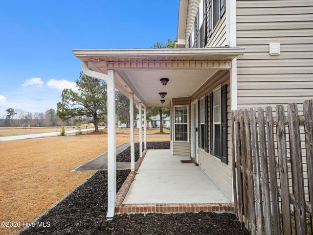 1424 Belgrade Swansboro Road, Maysville, NC 28555