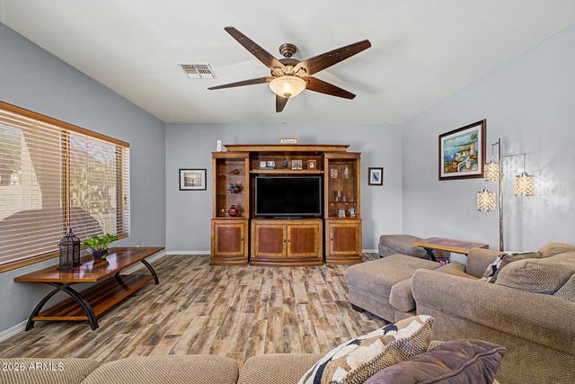 1774 E WILDFLOWER Lane, Casa Grande, AZ 85122