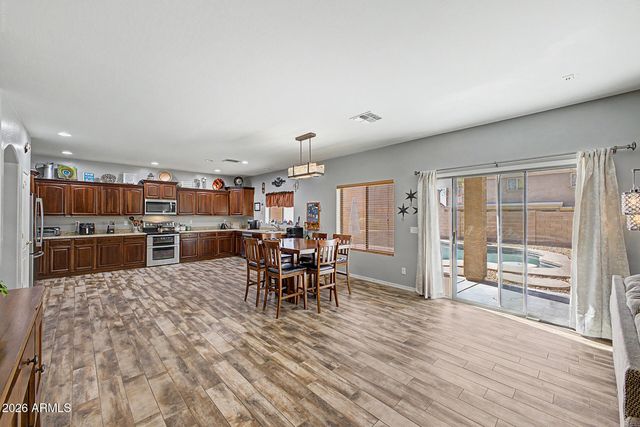 1774 E WILDFLOWER Lane, Casa Grande, AZ 85122