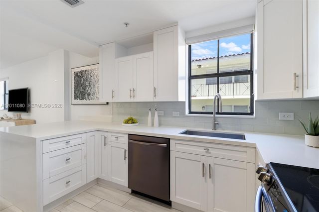 1650 Galiano Street TH15, Coral Gables, FL 33134