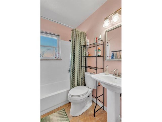 1160 S Lashley Ln, Boulder, CO 80305