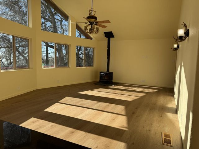 115 Weger Dr, Oroville, CA 95966