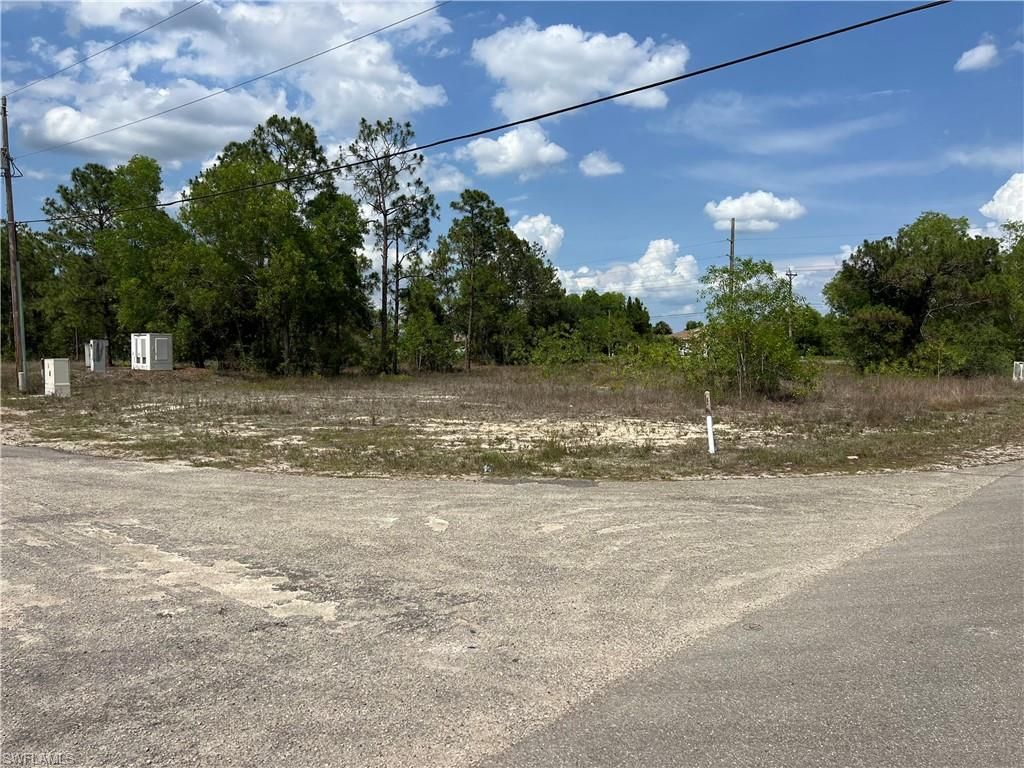 735 Delridge AVE S, LEHIGH ACRES, FL 33974 — photo 2