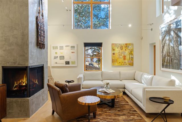 501 Sunset C, Santa Fe, NM 87501