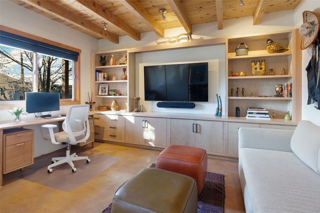 501 Sunset C, Santa Fe, NM 87501