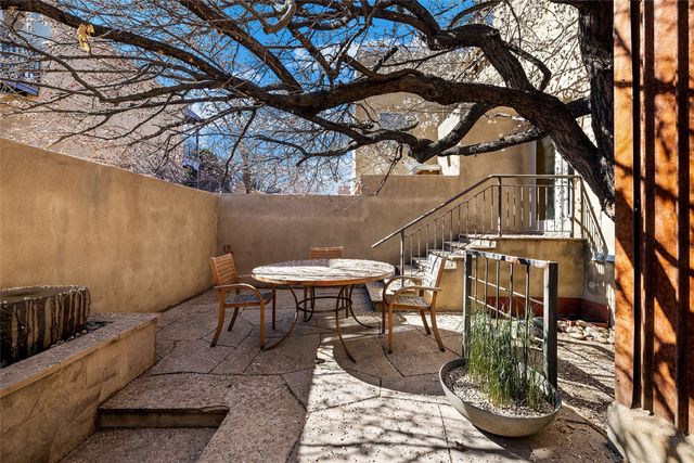 501 Sunset C, Santa Fe, NM 87501