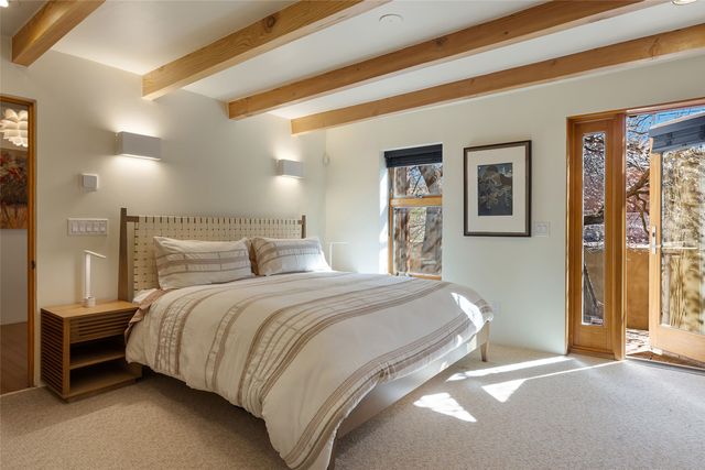 501 Sunset C, Santa Fe, NM 87501