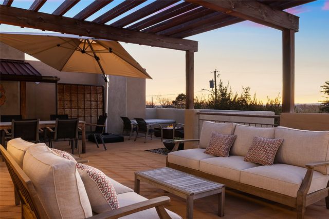 501 Sunset C, Santa Fe, NM 87501