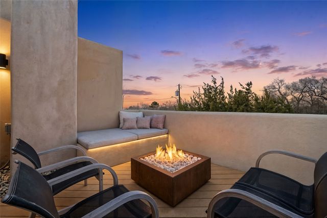 501 Sunset C, Santa Fe, NM 87501