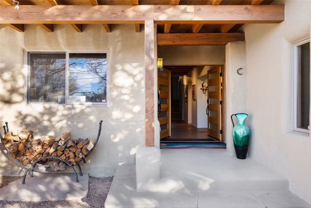 501 Sunset C, Santa Fe, NM 87501