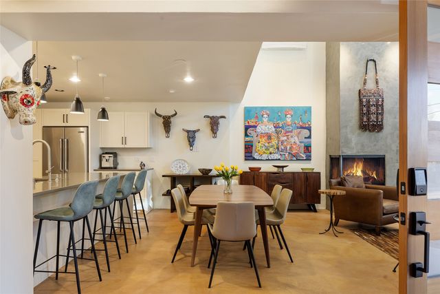 501 Sunset C, Santa Fe, NM 87501