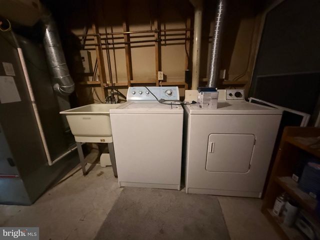 1 CROTONA CT, Lutherville Timonium, MD 21093