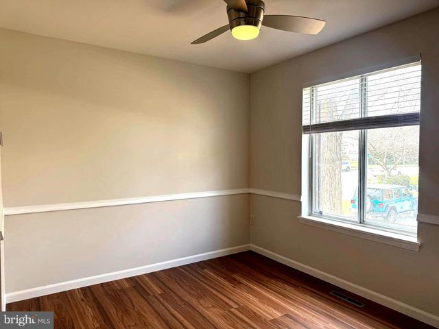 1 CROTONA CT, Lutherville Timonium, MD 21093