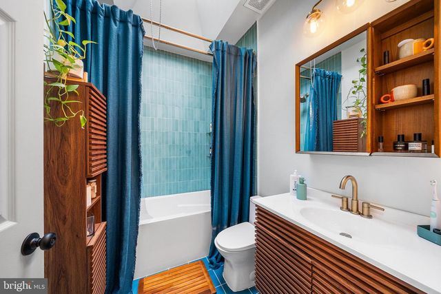 5426 IRVING ST, Philadelphia, PA 19139