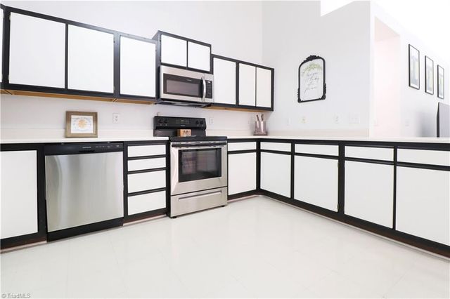 1312 Hillside Drive, Eden, NC 27288