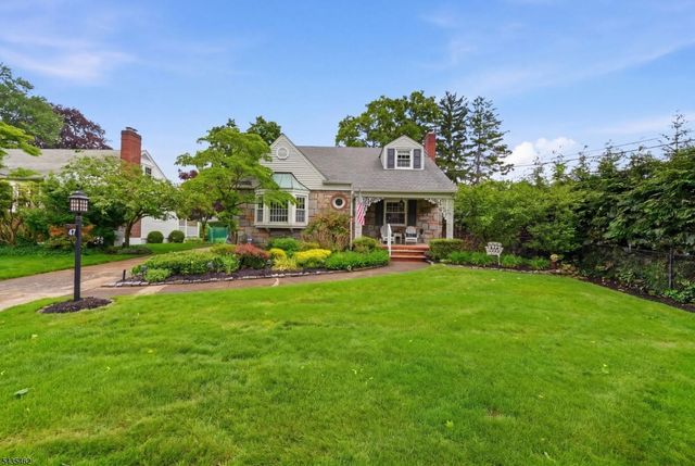47 Victor Pl, Hawthorne Boro, NJ 07506