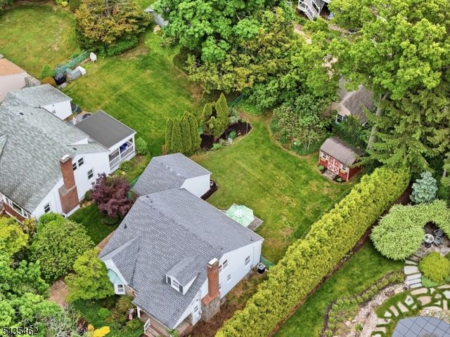 47 Victor Pl, Hawthorne Boro, NJ 07506