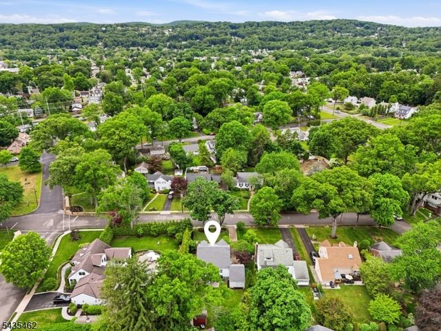 47 Victor Pl, Hawthorne Boro, NJ 07506