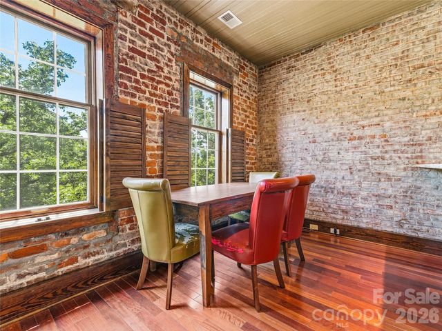33 Patton Avenue 301, Asheville, NC 28801