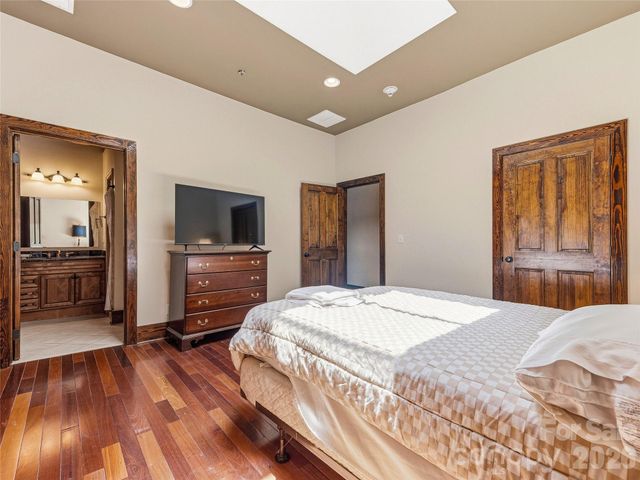 33 Patton Avenue 301, Asheville, NC 28801