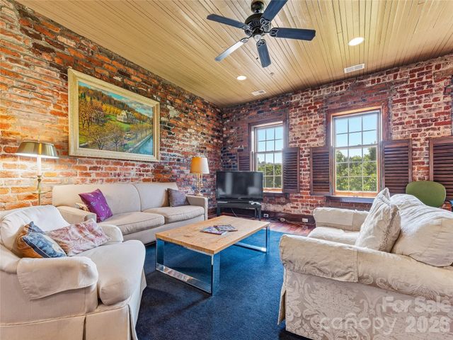 33 Patton Avenue 301, Asheville, NC 28801