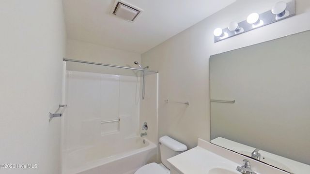 4804 S College Road S Unit 28, Wilmington, NC 28412