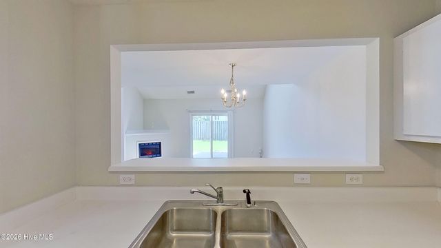 4804 S College Road S Unit 28, Wilmington, NC 28412