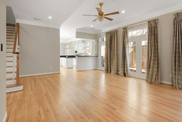 14 Pinewold Court, Houston, TX 77056