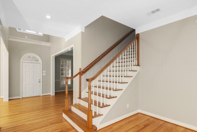 14 Pinewold Court, Houston, TX 77056