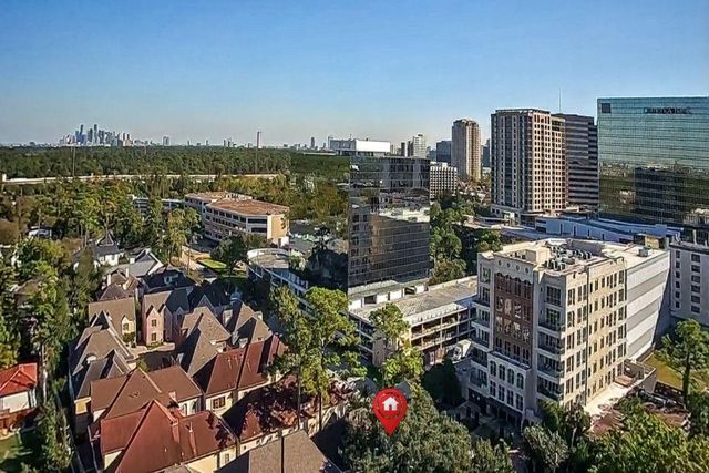 14 Pinewold Court, Houston, TX 77056