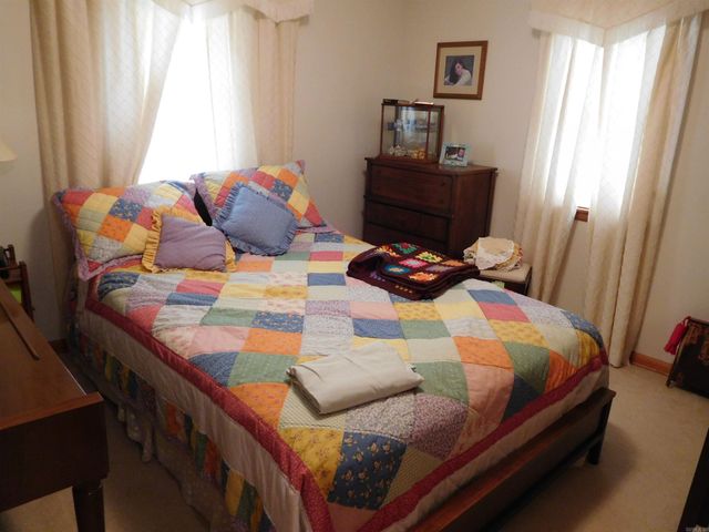 1019 W 4th Street, Rector, AR 72461