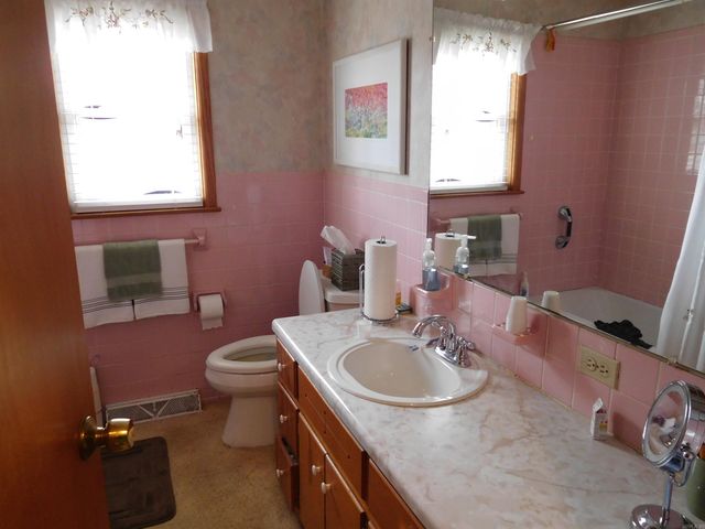 1019 W 4th Street, Rector, AR 72461