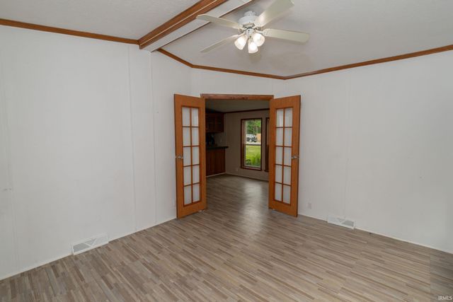 26080 County Road 4, Elkhart, IN 46514