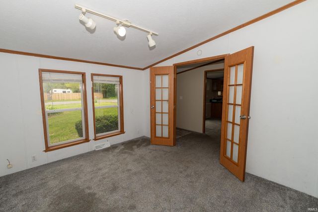 26080 County Road 4, Elkhart, IN 46514