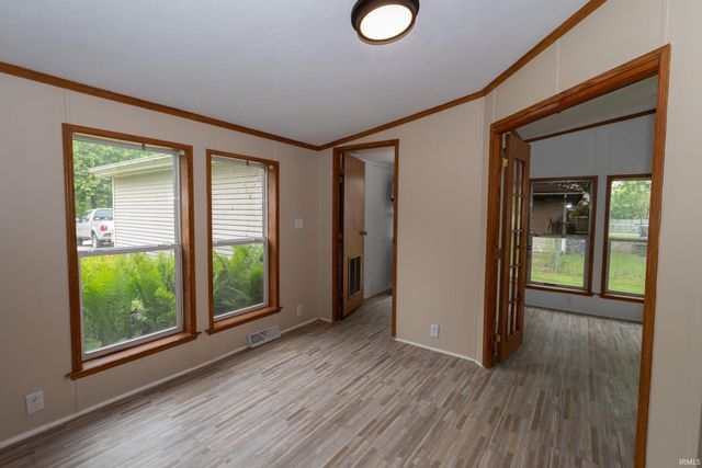 26080 County Road 4, Elkhart, IN 46514