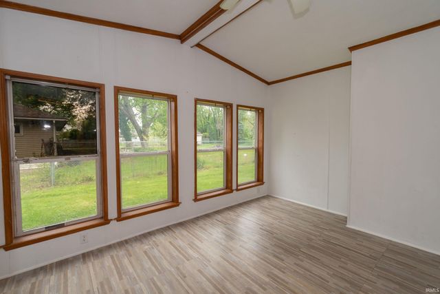 26080 County Road 4, Elkhart, IN 46514