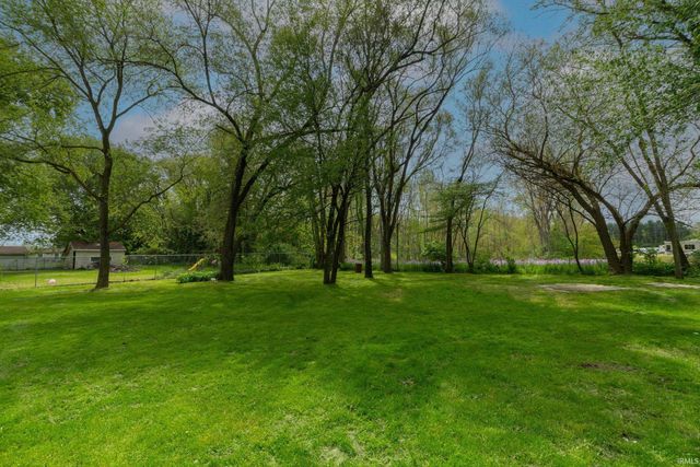 26080 County Road 4, Elkhart, IN 46514