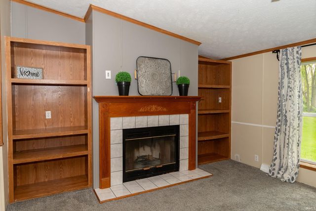 26080 County Road 4, Elkhart, IN 46514