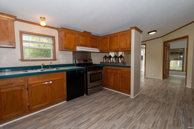 26080 County Road 4, Elkhart, IN 46514