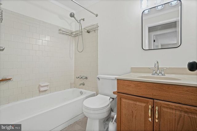 35 BLONDELL, Lutherville Timonium, MD 21093