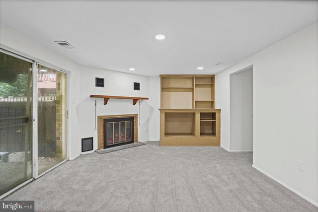 35 BLONDELL, Lutherville Timonium, MD 21093