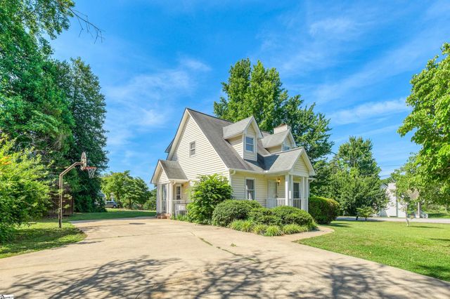 101 Bishop Drive, Easley, SC 29640