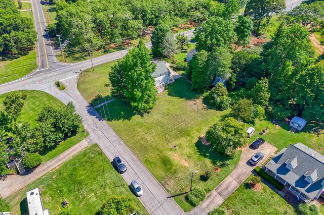101 Bishop Drive, Easley, SC 29640