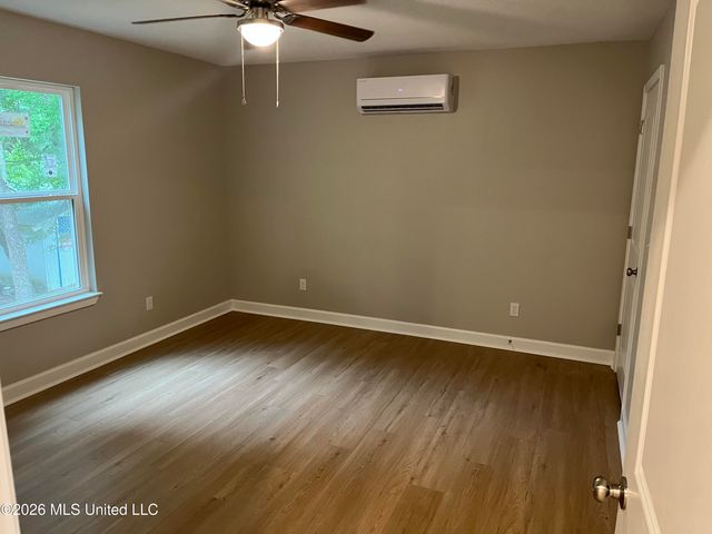 3212 Argentina Street, Pascagoula, MS 39581