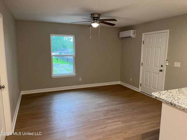 3212 Argentina Street, Pascagoula, MS 39581