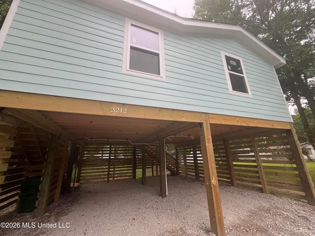 3212 Argentina Street, Pascagoula, MS 39581