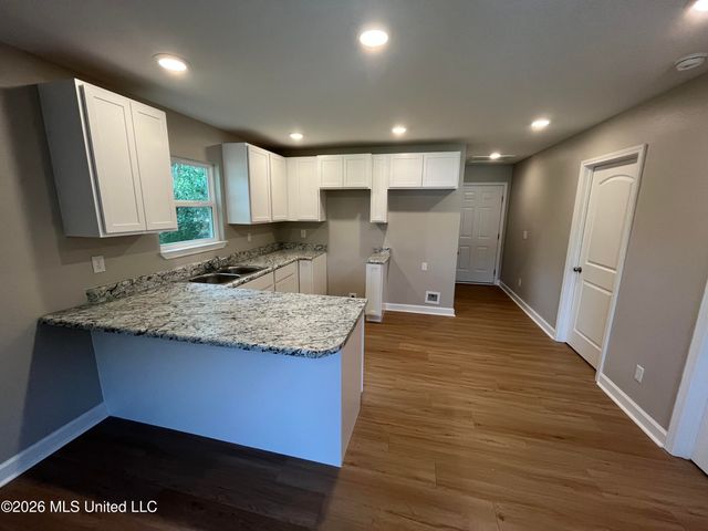 3212 Argentina Street, Pascagoula, MS 39581